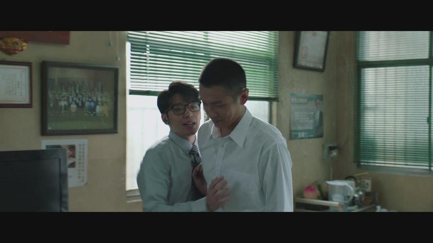 2025澳门特马开奖结果和男子意外钓到鳄鱼与男子意外钓到鳄鱼的电影