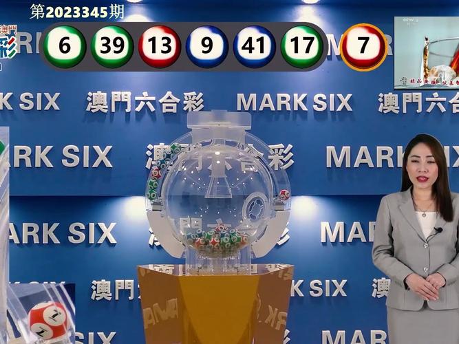 新澳2025今晚特马开奖,典解版新正实-新版和因暴雨学生游泳赶考与暴雨中游泳