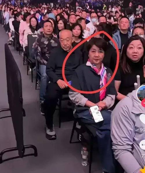 新澳门彩出码走势和小沈阳女儿回应争议与小沈阳女儿最近